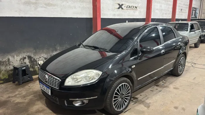 Fiat Linea 1.9/ HLX 1.9/ 1.8 Flex 16V 4P 2010