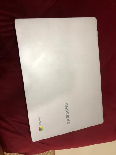 Vendo notebook Samsung perfeito estado