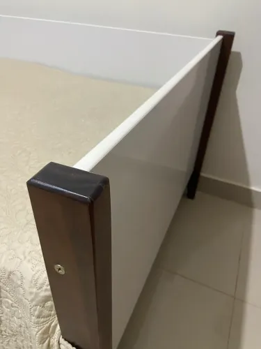 Vendo cama de solteiro com cama auxiliar