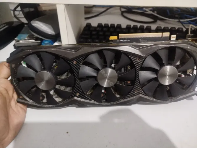 Zotac GTX 970 4gb Defeito