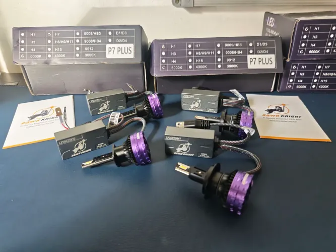 Jogo (2 pares) led dawnknight P7 plus 600k (1 par H1 + 1 par H7)