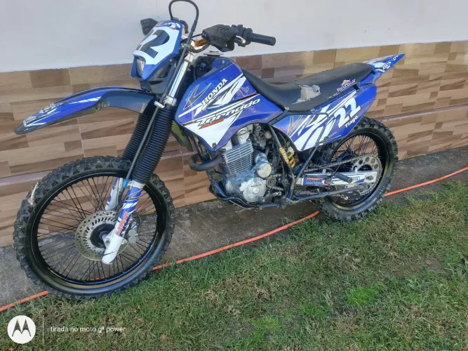 Xr 250 de trilha