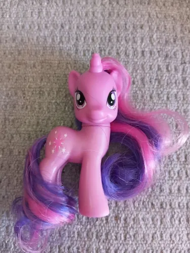 TWILIGHT SPARKLE MY LITTLE PONY.