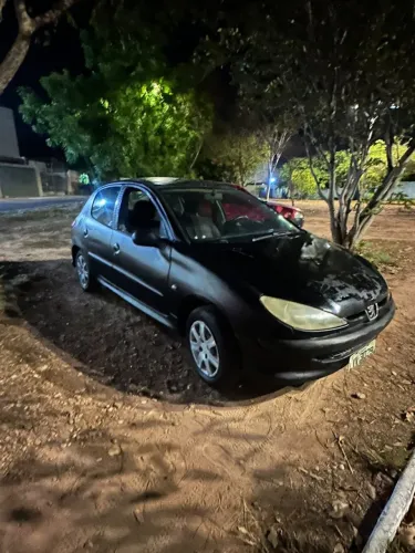 Peugeot 206 Presence 1.4/ 1.4 Flex 8V 3P 2005
