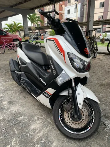 YAMAHA NMAX 160