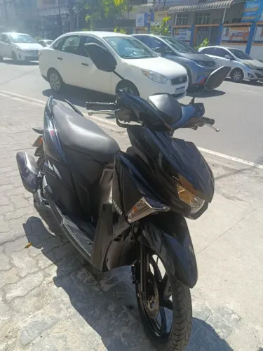 NEO 125 COM 9.200 KM RODADOS