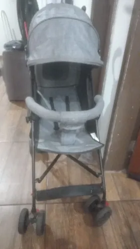 Carrinho guarda chuva