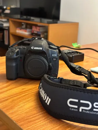 CANON EOS 5D MARK II CÂMERA DSLR FULL FRAME