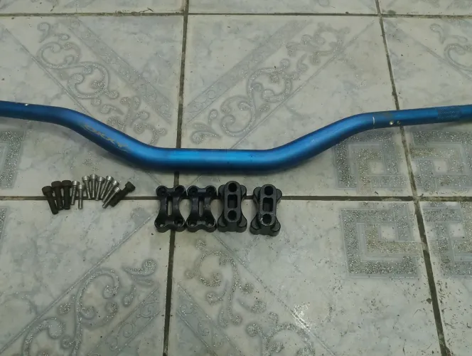Guidon oxxy azul original em bom estado