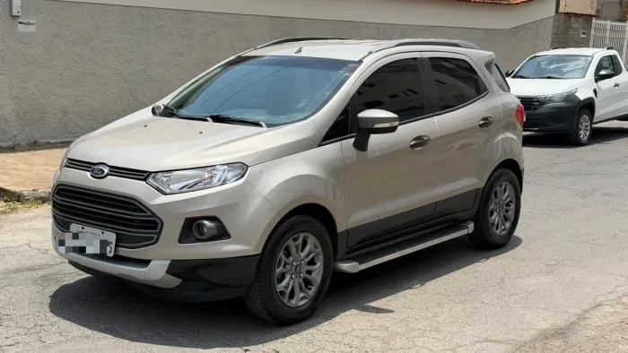 Ford Ecosport Freestyle 1.6 16V Flex 5P 2015