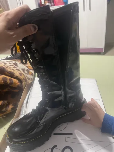Bota Lumiss 