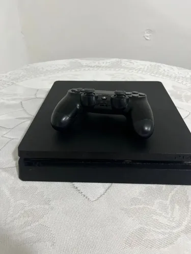 PS4 SLIM 500GB + 1 CONTROLE ORIGINAL