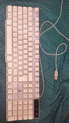 teclado gamer semi- mecânico