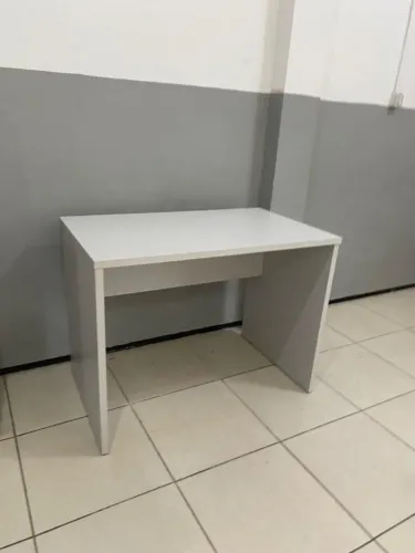 Vende-se mesas de Escritório