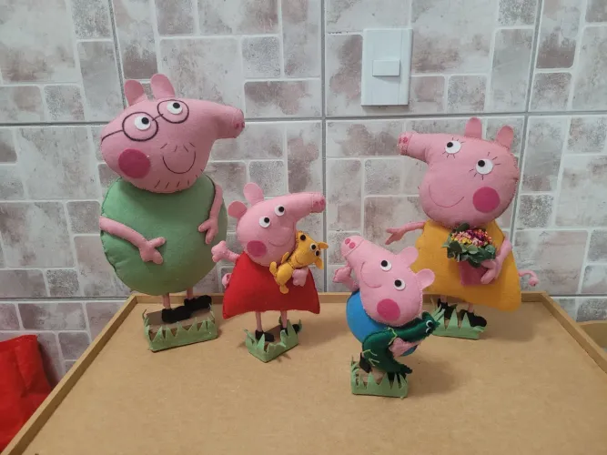Pepa Pig Família Feltro