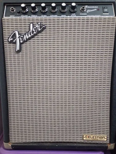 Cubo Baixo Fender Bassman Classic