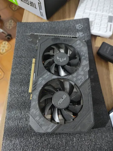 Placa de vídeo GTX 1650 4GB Asus tuf gaming