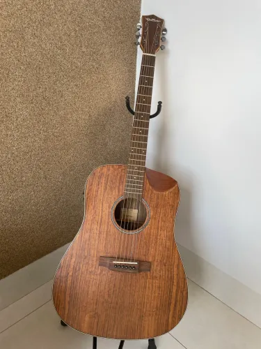 Vendo violão marcar REDBURN