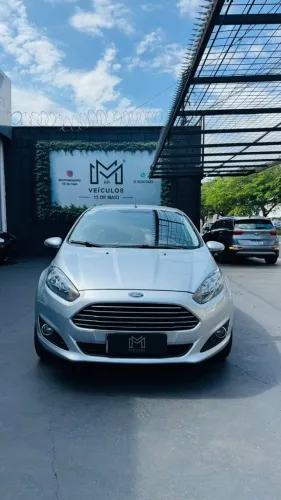 Ford Fiesta SEL 1.6 16V Flex Mec. 5P 2017
