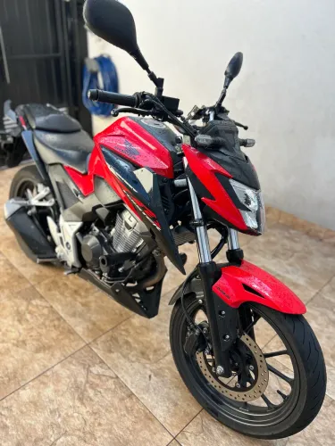 CB Twister 300 F 2024 - único dono