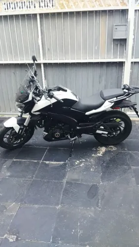 Moto zerada com garantia de fabrica,todas as revisões na concessionária