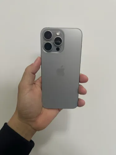 iPhone 15 Pro Max 256gb seminovo parcelo em até 18x no cartão