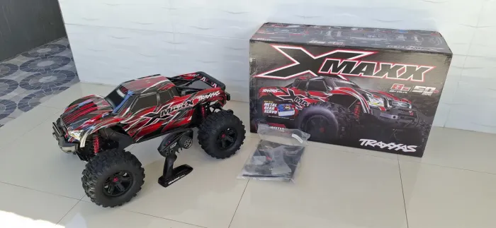 Traxxas x maxx 8s nova 