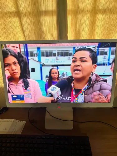 COMPUTADOR COM TV DIGITAL 24?