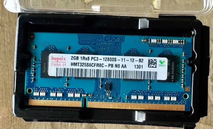 Memória para notebook 2GB 1Rx8 PC3 - 12800S - 11 - 12 - B2