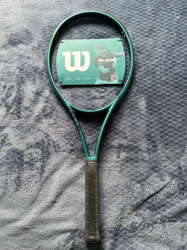 Raquete de Tênis Wilson Blade