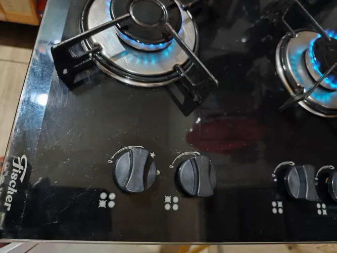 Cooktop 4 bocas  Fischer semi novo.