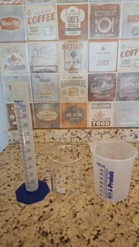 Proveta 100 ml + backer de vidro 250 ml + backer plástico 500 ml + densímetro