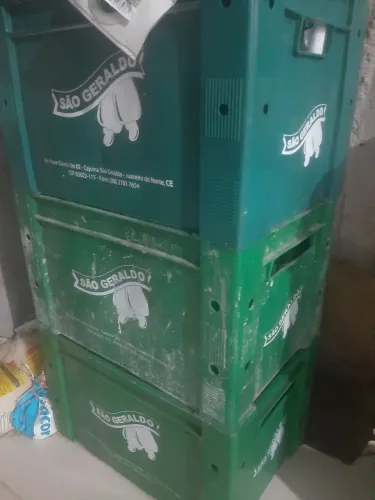 São gerando 600 ml caixas com 24 garrafas