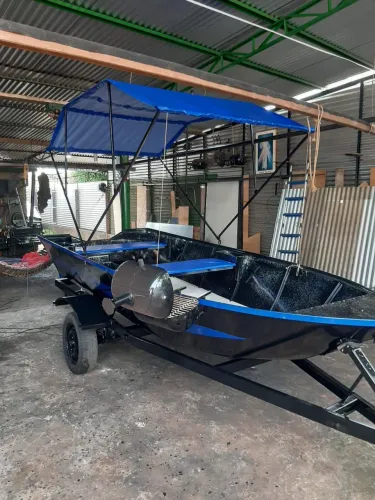 Barco novo completo de pesca  
