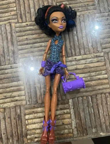 boneca monster high robecca steam dance class