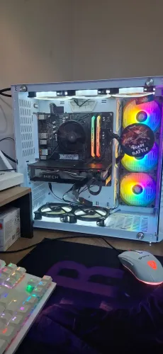 Pc gamer com rx 6750xt aceito troca por ps5 e mais volta