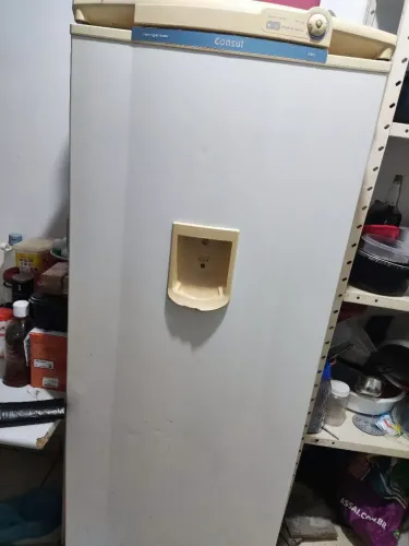 geladeira está sem o gás do freezer!!!