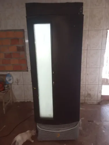 Expositor pra vender metal frio