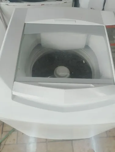 Vendo essa máquina Brastemp 10 kg funcionando perfeitamente faço entrega
