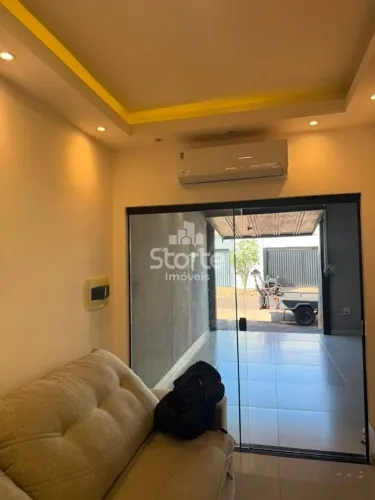 Casa com 2 dormitórios para alugar, 80 m² por R$ 2.700/mês - Laranjeiras - Uberlândia/MG