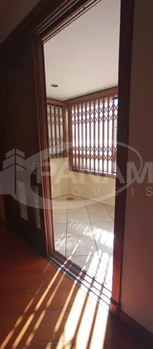 Apartamento 3 Dormitórios, 2 Vagas, no Bairro Jardim Lindóia