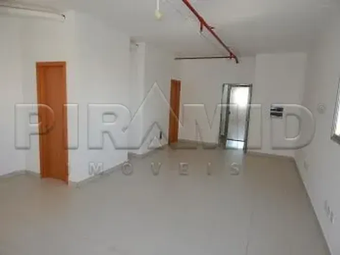 Sala comercial com 58 m² no Bairro Jardim Botânico, Zona Sul de Ribeirão Preto/SP;