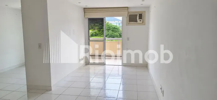 Recreio dos Bandeirantes | Apartamento 3 quartos, sendo 1 suite