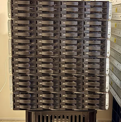 Enclosure para storage IBM V5000