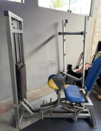 Cadeira adutora da Buyck, 100kg 2700,00