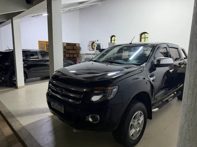 Ford Ranger XLT 3.2 20V 4X4 CD Diesel Aut. 2013