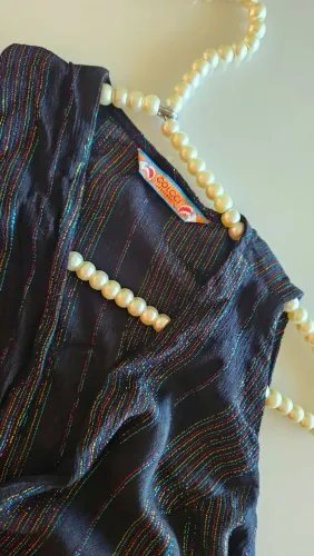 Cropped Colcci Preto Canelado Com Listras De Brilho multicolor Transpassado - Seminovo