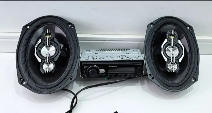 Alto Falante 6X9 B4X69P e Rádio Pioneer MVH-98UB