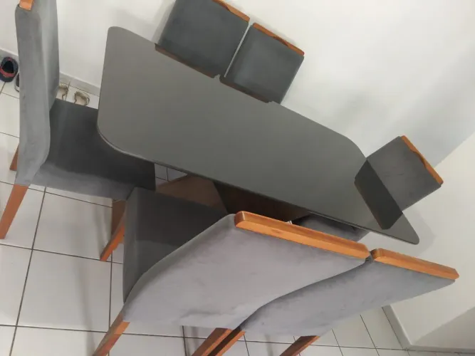 Mesa 6 cadeiras