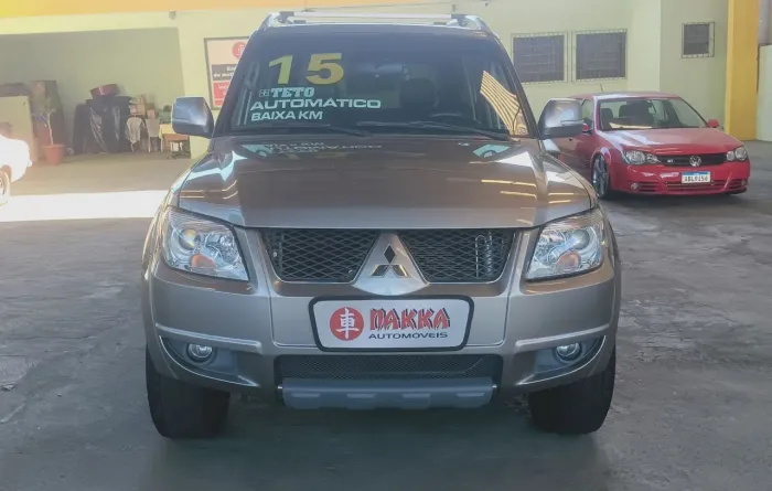 Mitsubishi Pajero TR4 2.0 Flex 16V 4X2 Aut. 2015